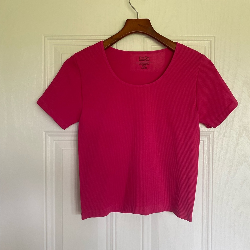 3 for $10 sale: Faded rose essentials ribbed scoop neck hot pink t-shirt - L
